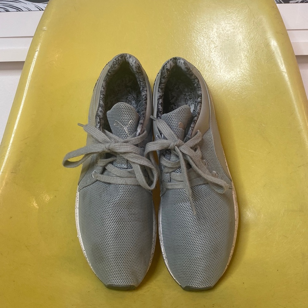 Puma Gray Training Shoe Sz 10